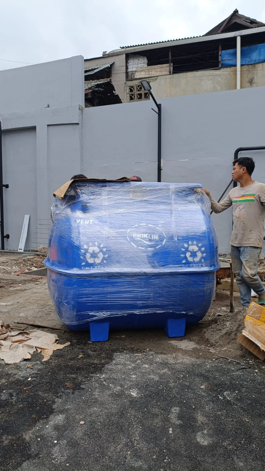 Proses instalasi septic tank biofilter profesional